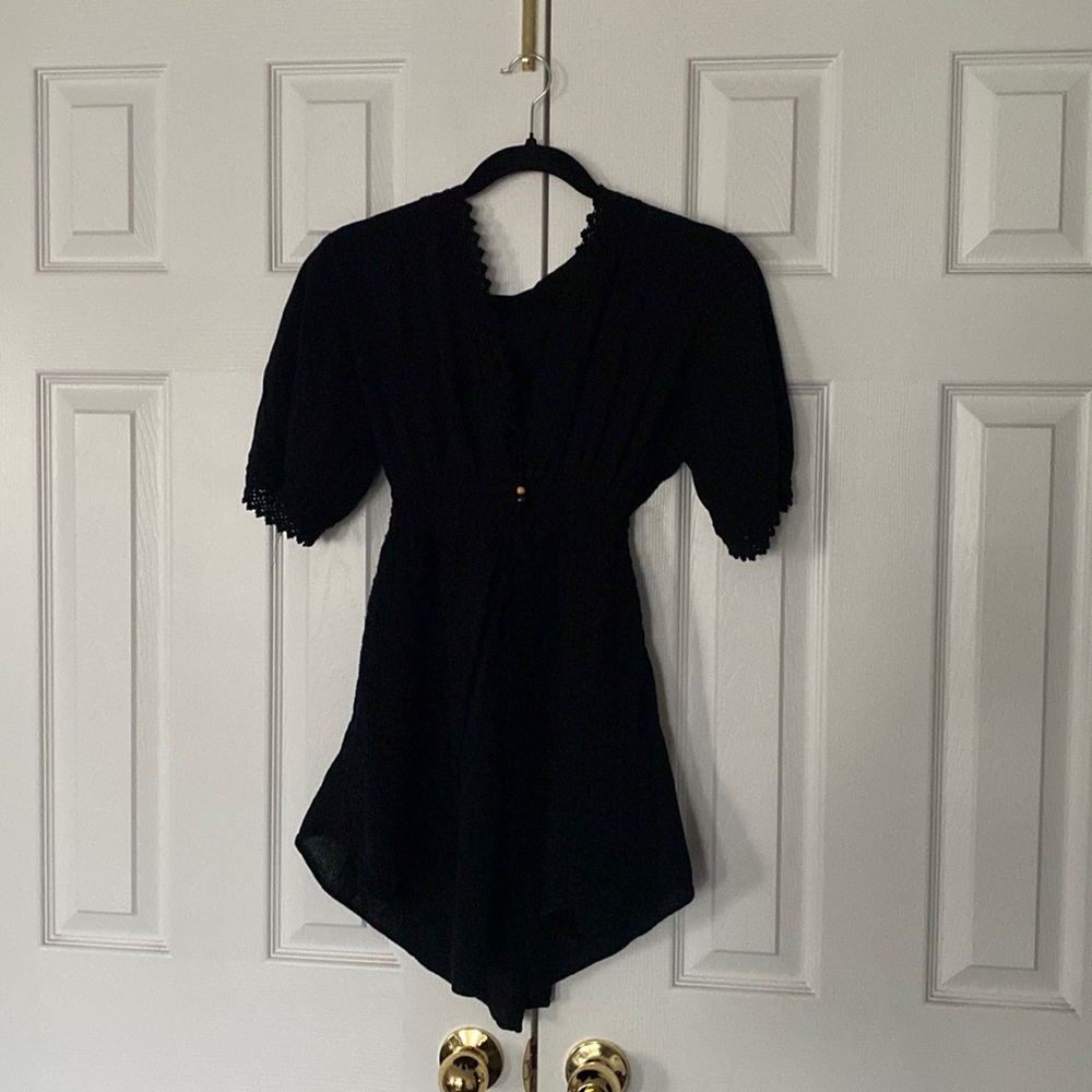 Black short-sleeve festival vneck lace crochet summer dress small